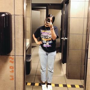 Meet your Posher, Jazmin